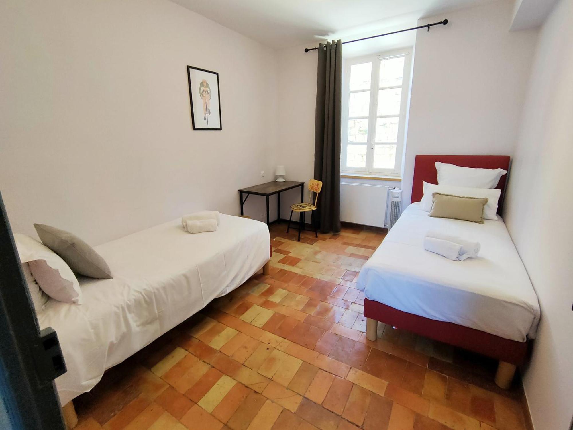 Le Nesk Ventoux - Hotel Sault-de-Vaucluse Quarto foto